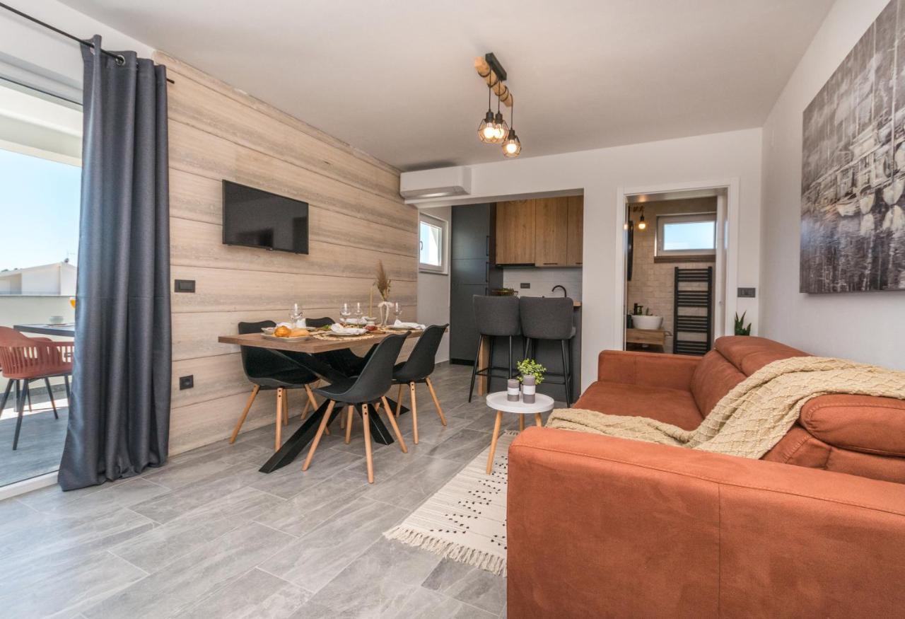 Marilu Luxury Apartments Драге Екстериор снимка