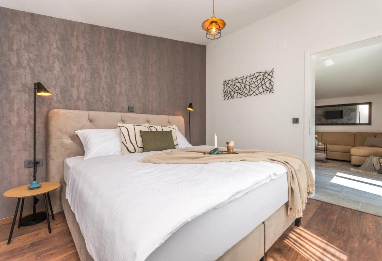 Marilu Luxury Apartments Драге Екстериор снимка