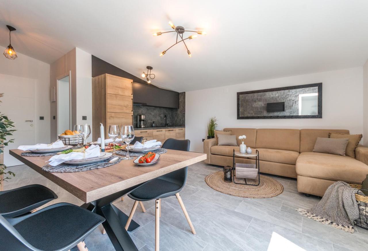 Marilu Luxury Apartments Драге Екстериор снимка